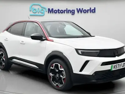 Used Vauxhall Mokka SRi 100 kW (136 HP) 2022 White SUV