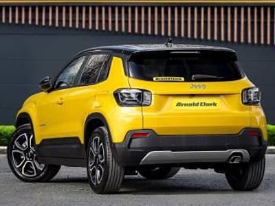 New Jeep Avenger Summit 100 HP (73 kW) 2026 Yellow SUV