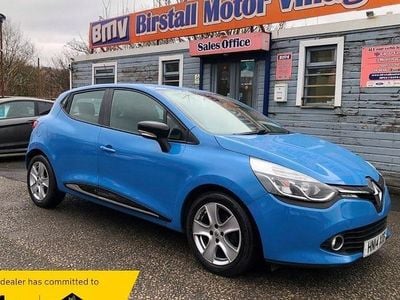 Used Renault Clio IV Dynamique 90 HP (66 kW) 2014 Blue Hatchback