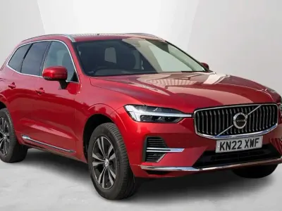 Used Volvo XC60 Inscription 350 HP (257 kW) 2022 Red SUV