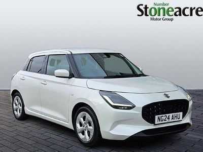 Used Suzuki Swift 82 HP (60 kW) 2024 White Hatchback