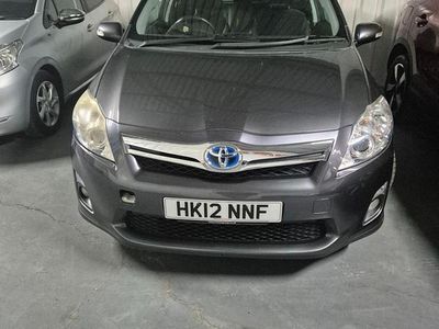 Toyota Auris Hybrid