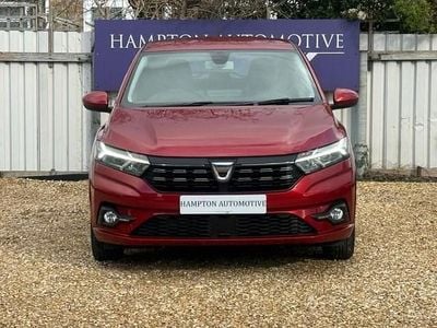 Used Dacia Sandero Comfort 90 HP (66 kW) 2022 Red Hatchback