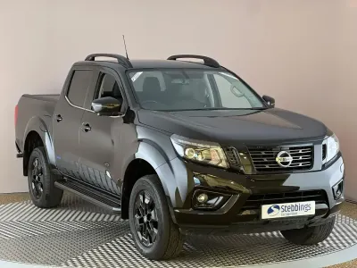Used Nissan Navara N-Guard 190 HP (139 kW) 2021 Black Pickup