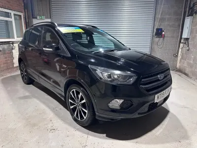 Używany Ford Kuga ST-Line 150 KM (110 kW) 2019 Czarny SUV