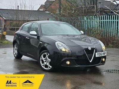 Black Used 2016 Alfa Romeo Giulietta Super Hatchback | £5,750 (A bit pricey)