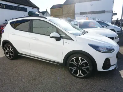 Used Ford Fiesta Active X 125 HP (91 kW) 2022 White Hatchback