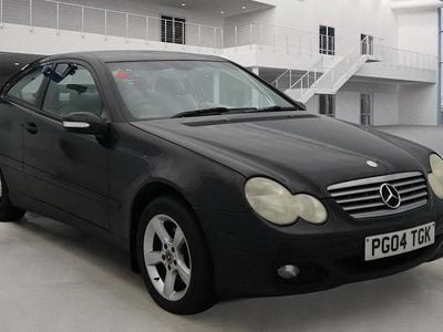 Black Used 2004 Mercedes C180 SE Coupe | £990 (Fair price)
