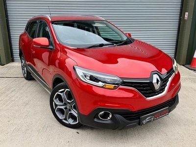 Red Used 2015 Renault Kadjar Dynamique SUV | £6,500 (Good price)