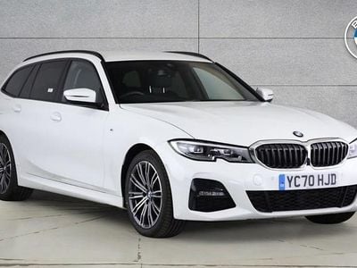 Begagnad BMW 320 M Sport 187 HK (137 kW) 2020 Vit Kombi