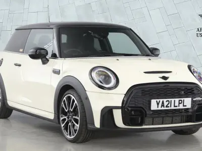 Used Mini Cooper S Sport 192 HP (141 kW) 2021 White Hatchback