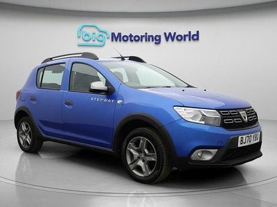 Used Dacia Sandero Comfort 90 HP (66 kW) 2020 Blue Hatchback