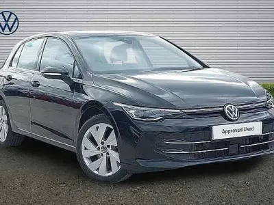 Second-hand VW Golf VIII Style 150 CP (110 kW) 2025 Negru Hatchback