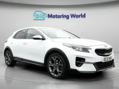 Used Kia XCeed 2021 White SUV