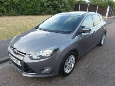 Used Ford Focus Titanium 2014 Brown Hatchback