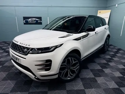 Used Land Rover Range Rover evoque SE Dynamic 2019 White SUV
