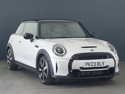 Używany Mini Cooper S Exclusive 178 KM (130 kW) 2023 Biały Hatchback