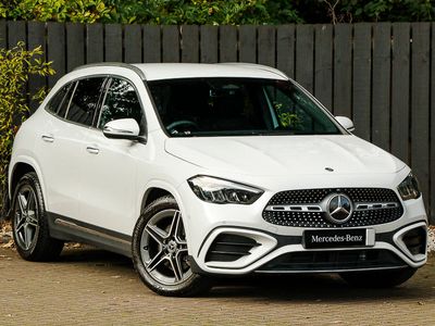 Mercedes GLA220