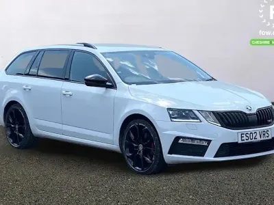 Usado Skoda Octavia vRS 184 CV (135 kW) 2018 Blanco Familiar