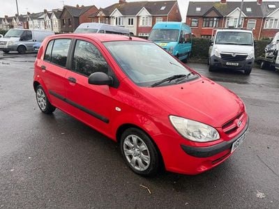 Used Hyundai Getz 62 HP (45 kW) 2007 Red Hatchback
