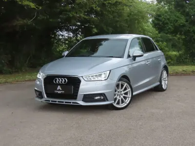 Begagnad Audi A1 S-Line 2017 Silver Halvkombi
