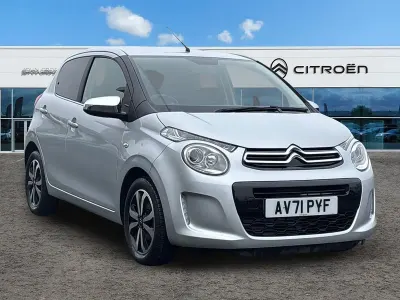 Usado Citroën C1 Shine 2021 Cinzento Citadino