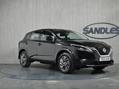 Usado Nissan Qashqai Acenta Premium 140 CV (102 kW) 2022 Negro SUV