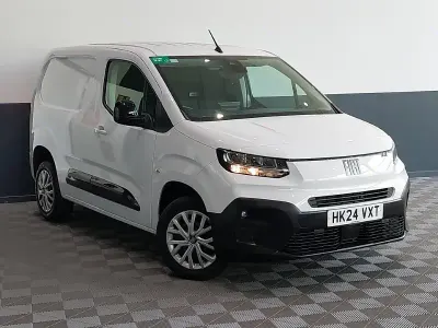 Used Fiat Doblò 2024 White MPV