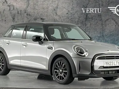 Używany Mini Cooper Classic 136 KM (100 kW) 2023 Hatchback