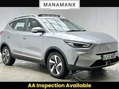 Usado MG ZS Trophy Connect 114 kW (156 CV) 2022 Plateado SUV
