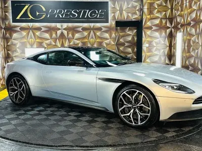 Usado Aston Martin DB11 510 CV (375 kW) 2020 Coupe