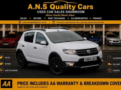 Used Dacia Sandero Lauréate 90 HP (66 kW) 2015 White Hatchback