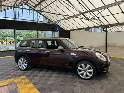 Usado Mini Cooper S Clubman 2017 Rojo Familiar