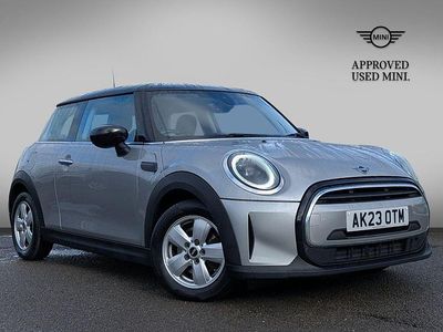 Used Mini Cooper Classic 134 HP (98 kW) 2023 Silver Hatchback