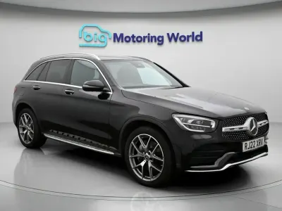 Used Mercedes GLC300 AMG Line Premium Plus 258 HP (189 kW) 2022 Black SUV