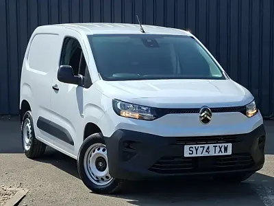 Used Citroën Berlingo 100 HP (73 kW) 2024 White MPV