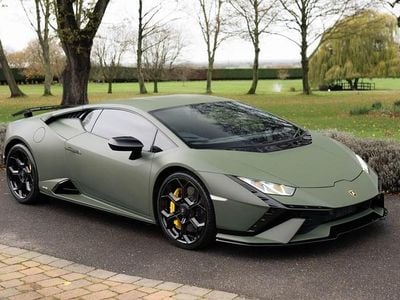 Black Used 2024 Lamborghini Huracán Coupe | £199,890
