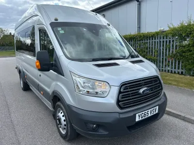 Usado Ford Transit Trend 155 HP (114 kW) 2015 Cinzento