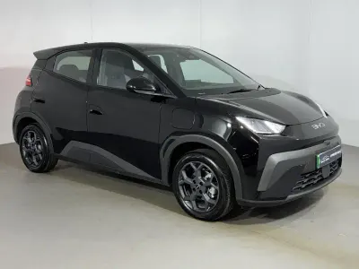 Używany BYD Dolphin Boost 64 kW (88 KM) 2025 Czarny Hatchback