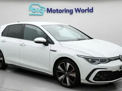 Second-hand VW Golf VIII GTD 200 CP (147 kW) 2023 Alb Hatchback