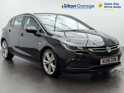 Second-hand Vauxhall Astra SRi 150 CP (110 kW) 2018 Negru Hatchback