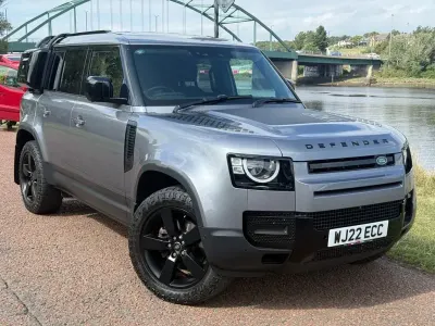 Used Land Rover Defender S 250 HP (183 kW) 2022 Grey SUV