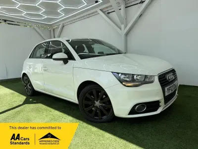 Begagnad Audi A1 Sportback Sport 2012 Vit Halvkombi