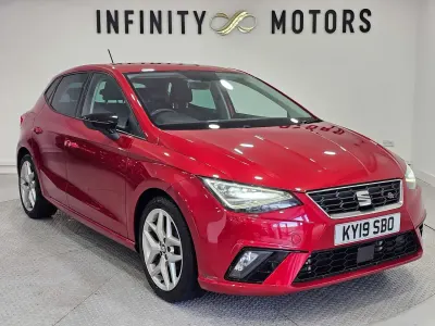 Używany Seat Ibiza FR 115 KM (84 kW) 2019 Czerwony Hatchback