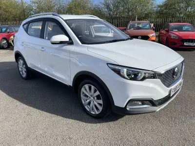 Käytetty MG ZS