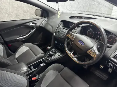 Używany Ford Focus ST 2015 Czarny Hatchback