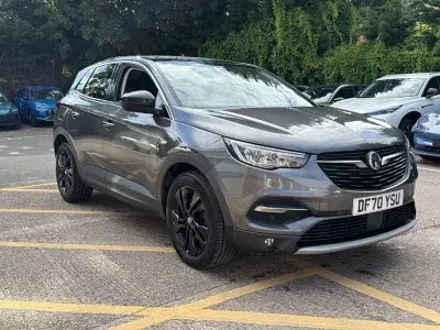 Used Vauxhall Grandland X SRi 131 HP (96 kW) 2021 Grey SUV