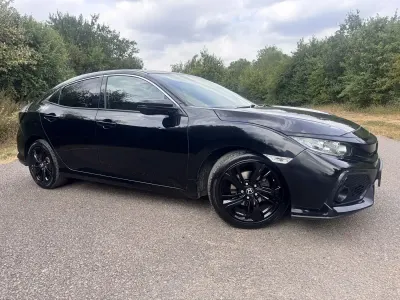 Used Honda Civic SR 2017 Black Hatchback