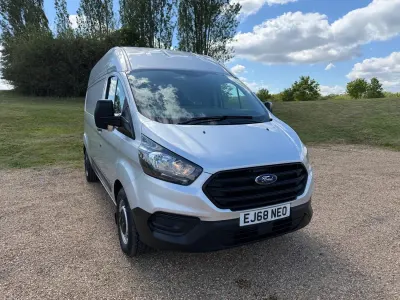Used Ford Transit Custom 130 HP (95 kW) 2018 Silver Van