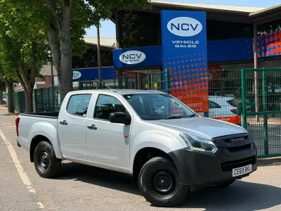 Used Isuzu D-Max 164 HP (120 kW) 2019 Silver Pickup